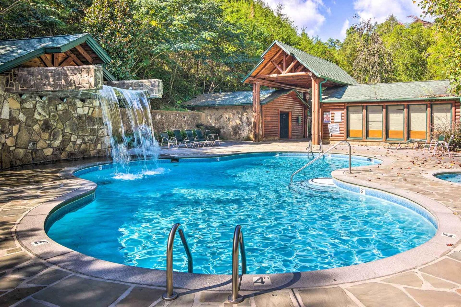 Dog Friendly, Romantic Mtn Getaway Hot Tub Pool แกตลิงเบิร์ก ภายนอก รูปภาพ